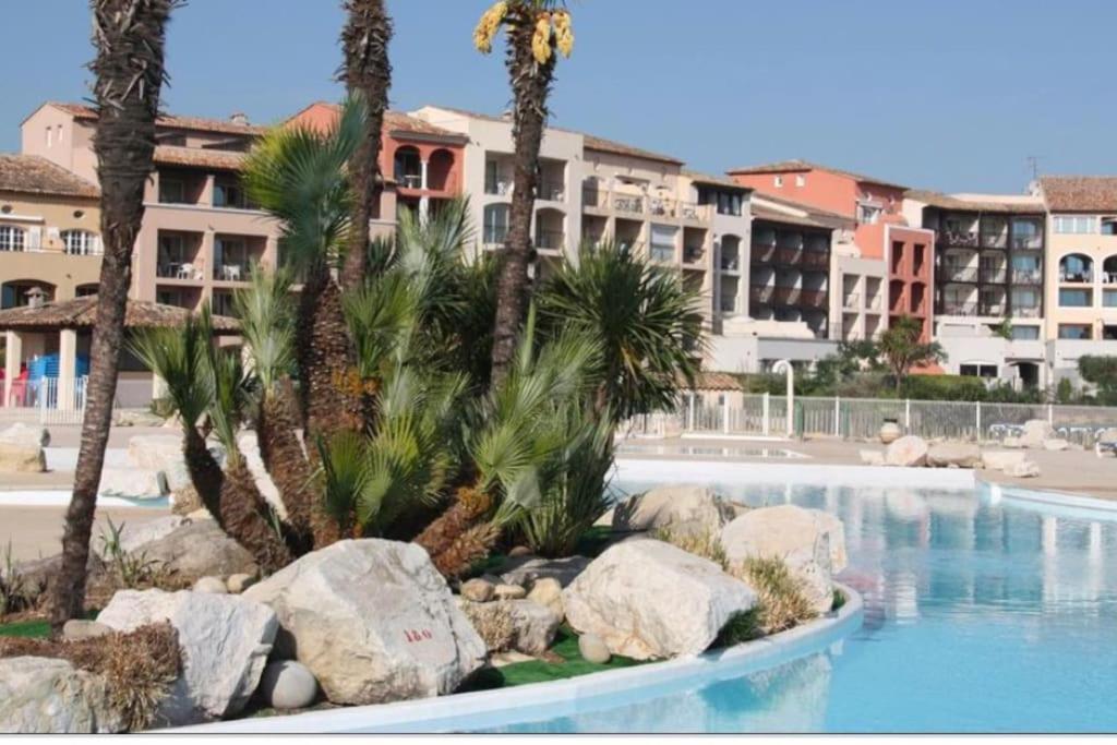 Proche St Tropez Refait A Neuf Bord De Plage Et Piscine Cogolin Esterno foto