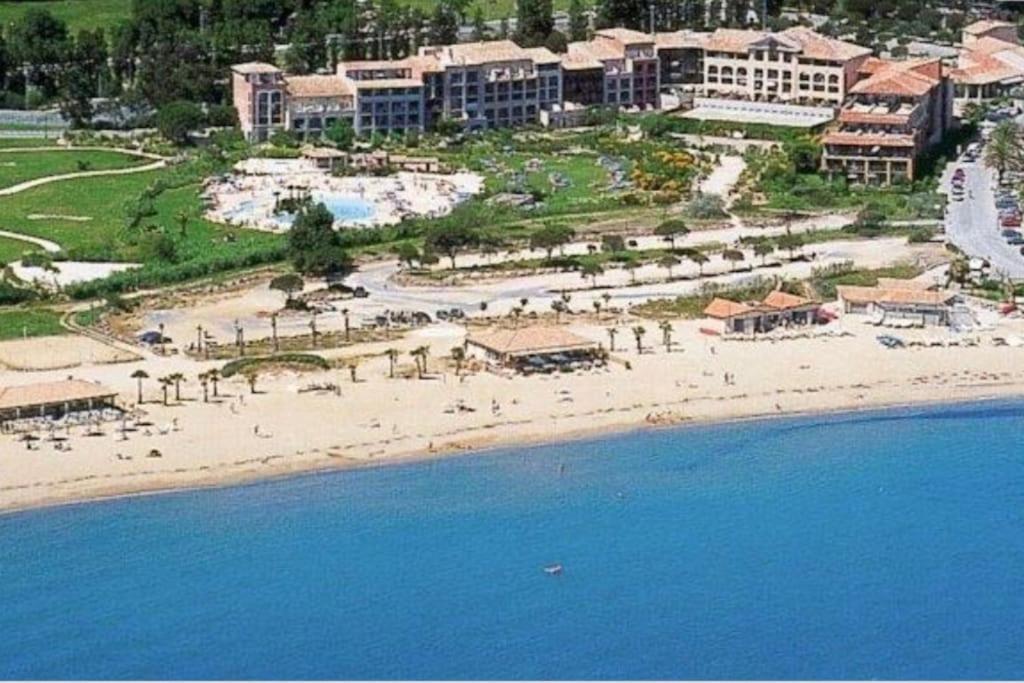 Proche St Tropez Refait A Neuf Bord De Plage Et Piscine Cogolin Esterno foto