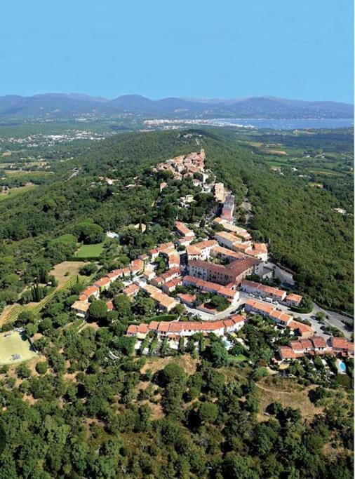 Proche St Tropez Refait A Neuf Bord De Plage Et Piscine Cogolin Esterno foto